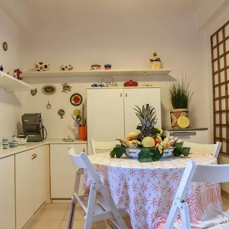 Daire La Terrazza Di Alcino *
